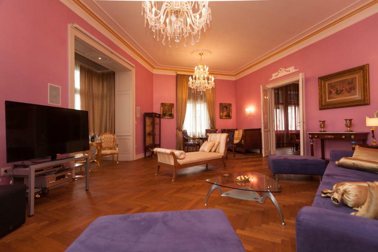 Filip'S Palace Luxurious Apartment リュブリャナ エクステリア 写真