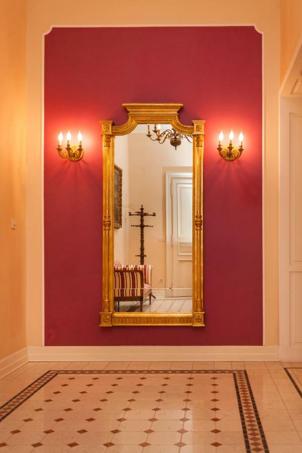 Filip'S Palace Luxurious Apartment リュブリャナ エクステリア 写真