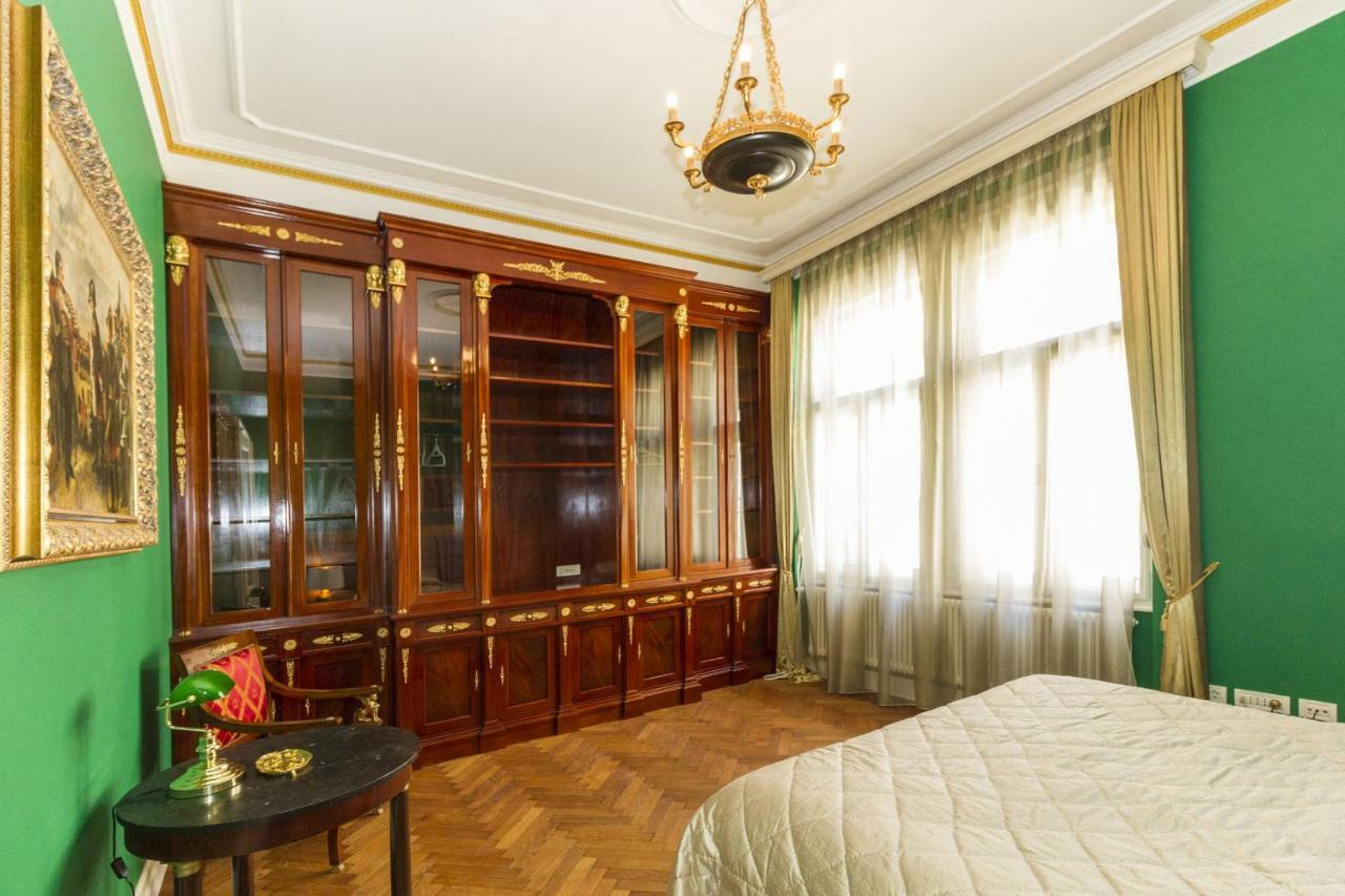 Filip'S Palace Luxurious Apartment リュブリャナ エクステリア 写真